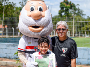 Sucesso total na comemoração dos 5 anos da Escola SPFC na AABB Palmas