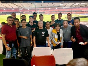 ESCOLA DO SPFC PALMAS PARTICIPA DA COPA SPFC DE ESCOLAS LICENCIADAS