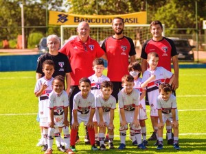 Observador do SPFC elogia Escola  em Palmas
