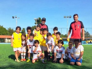 Escola do São Paulo realiza confraternização do Dia da Páscoa