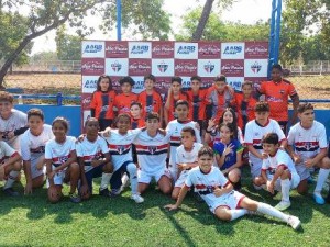 Escola do SPFC e Escolinha Adriano Rodrigues fazem jogos emocionantes