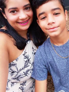 Escola do SPFC Palmas homenageia Dia das Mães