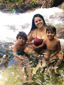 Escola do SPFC Palmas homenageia Dia das Mães