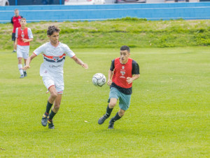 Goeber Maia seleciona três garotos para Cotia