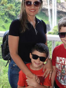 Escola do SPFC Palmas homenageia Dia das Mães