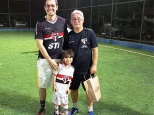 Escola SPFC presta homenagem ao Dia dos Pais