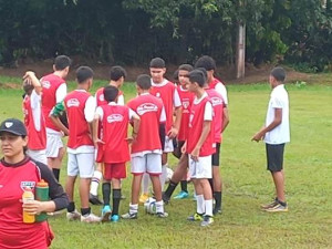 Escola do SPFC Palmas vai bem em Divinópolis