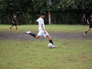 Escola do SPFC Palmas vai bem em Divinópolis