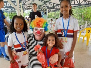 Festa da Criança com direito ao Palhaço Bola na AABB