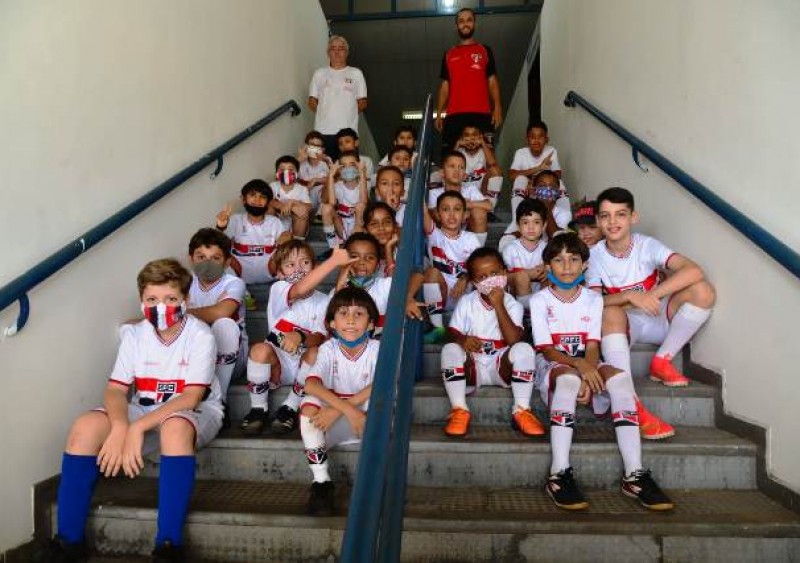 Primeiro jogo oficial da Escola do SPFC Palmas