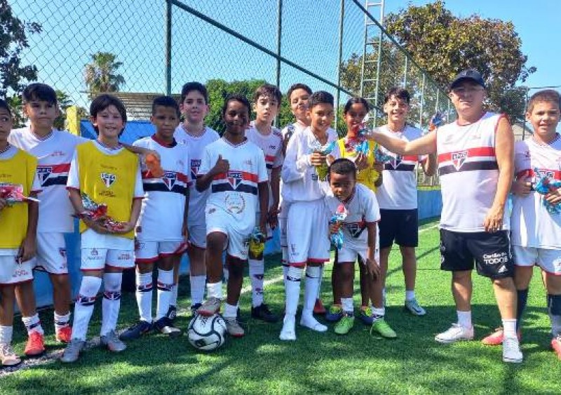 Escola do São Paulo realiza confraternização do Dia da Páscoa