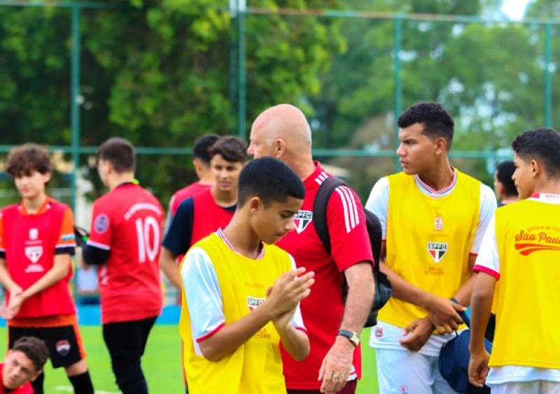 23 atletas são destaques na avaliação de Picolé  do SPFC